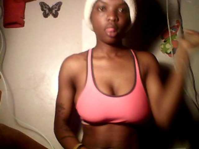 lildiva live cam on BongaCams