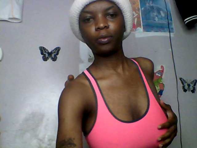 lildiva live cam on BongaCams
