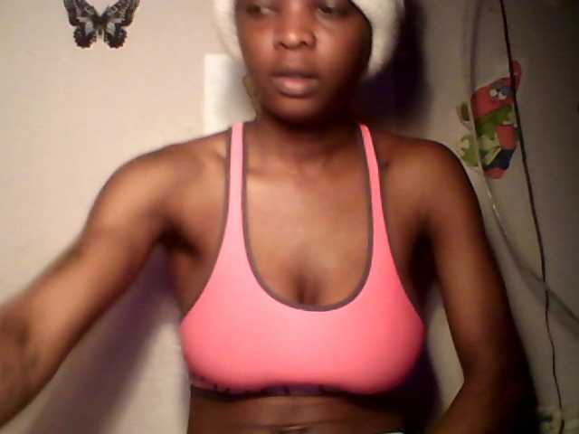 lildiva live cam on BongaCams