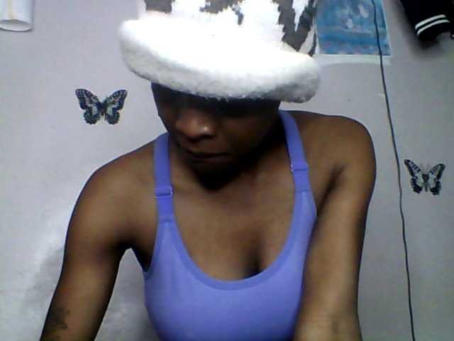 lildiva live cam on BongaCams