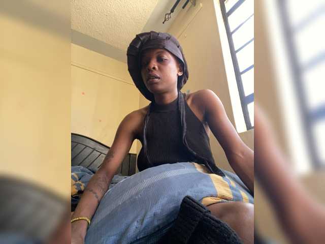 lildiva live cam on BongaCams