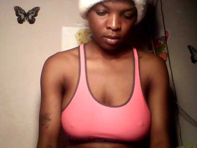 lildiva live cam on BongaCams