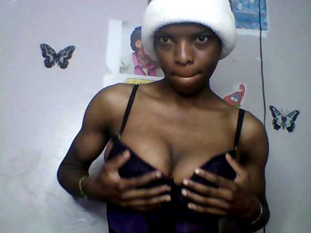 lildiva live cam on BongaCams