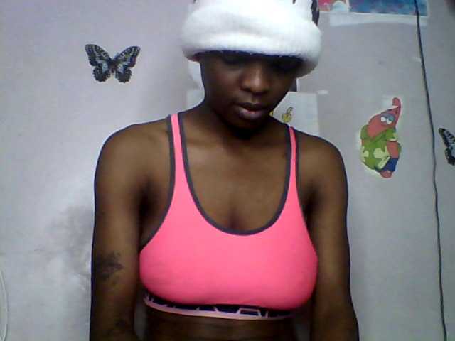 lildiva live cam on BongaCams