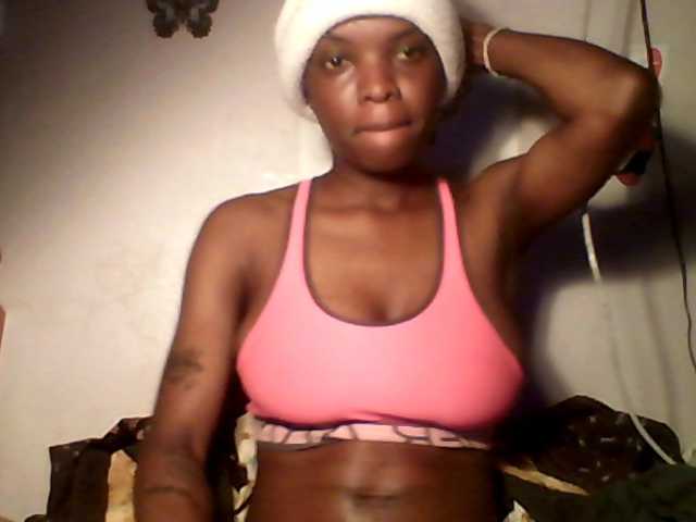 lildiva live cam on BongaCams