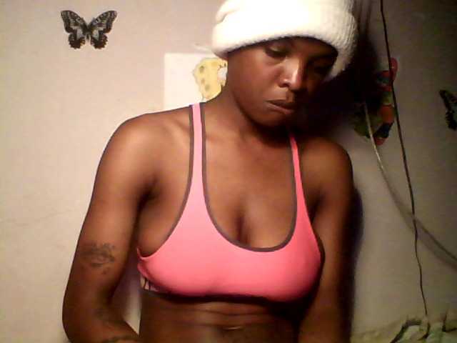 lildiva live cam on BongaCams
