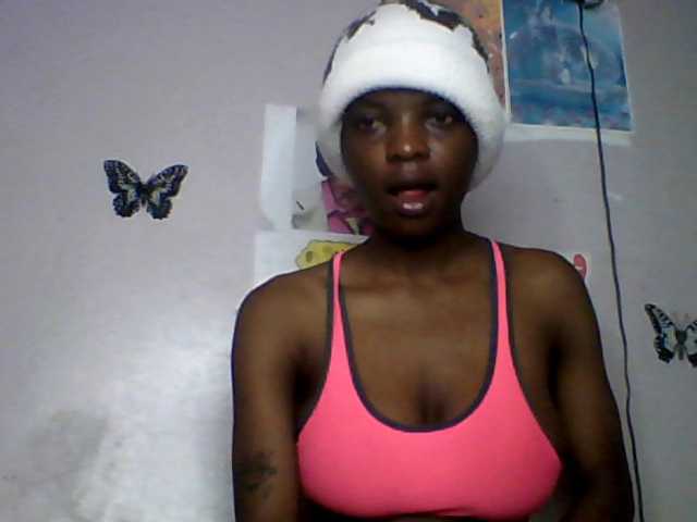 lildiva live cam on BongaCams