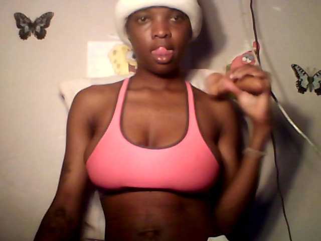 lildiva live cam on BongaCams