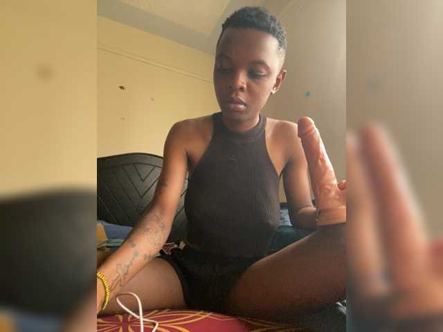 lildiva live cam on BongaCams