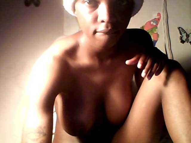 lildiva live cam preview