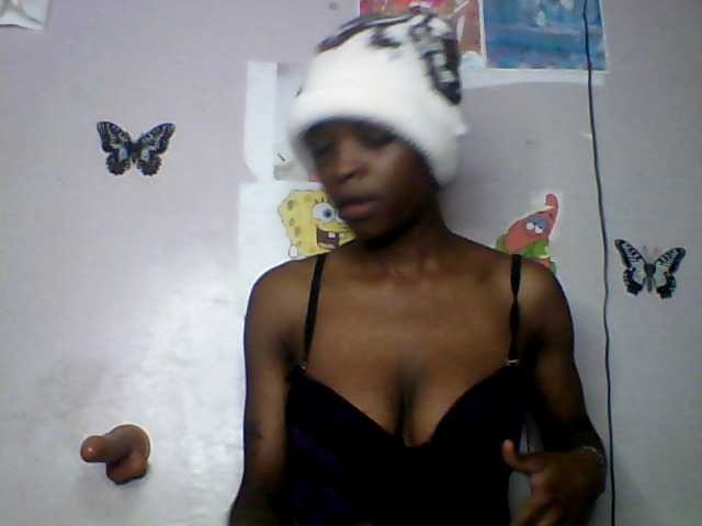 lildiva live cam on BongaCams