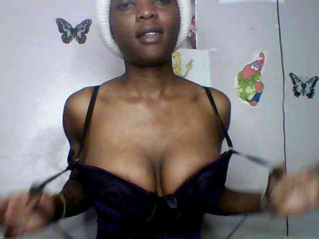 lildiva Live Webcam on BongaCams