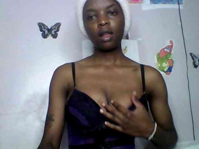 lildiva Live Webcam on BongaCams