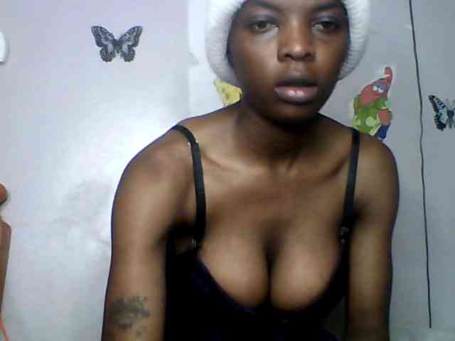 lildiva Live Webcam on BongaCams