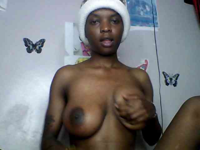 lildiva Live Webcam on BongaCams