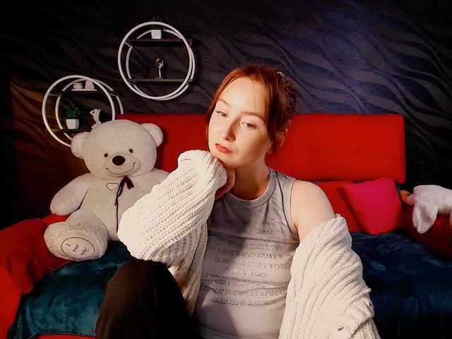 EvaHoward, en vivo ahora en BongaCams
