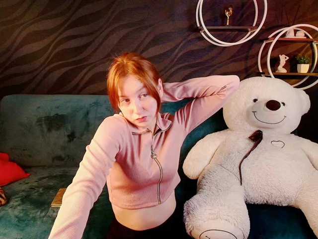 EvaHoward live cam on BongaCams