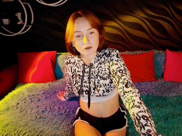 EvaHoward live cam on BongaCams
