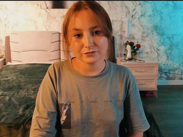 EvaHoward live webcam show