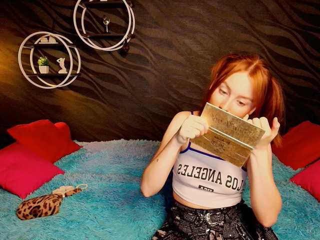 EvaHoward live cam on BongaCams