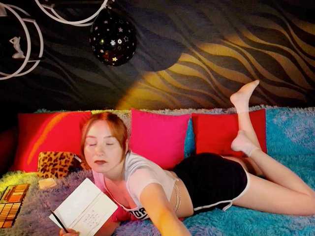 EvaHoward live cam on BongaCams