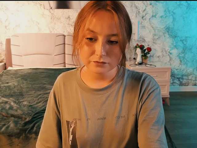 EvaHoward live webcam show