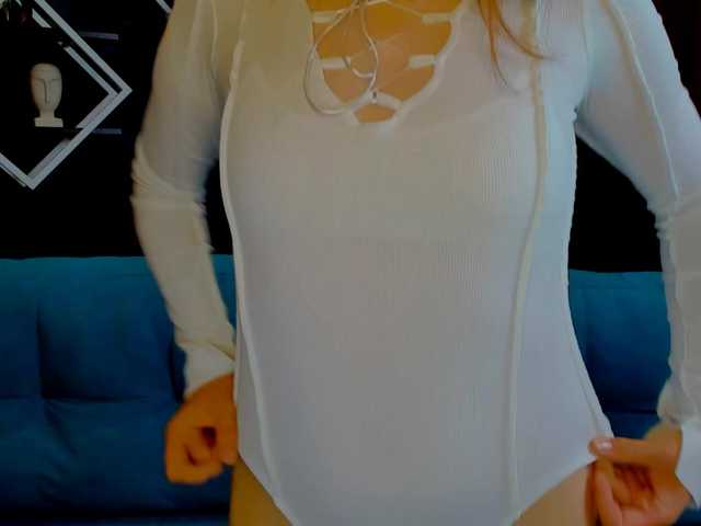 EvaHoward live cam on BongaCams
