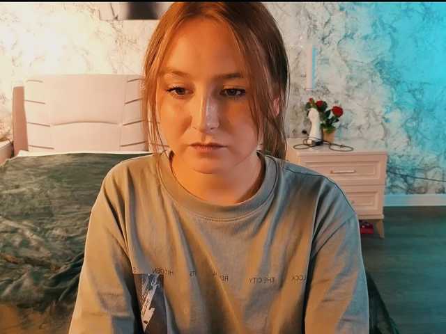 EvaHoward live webcam show