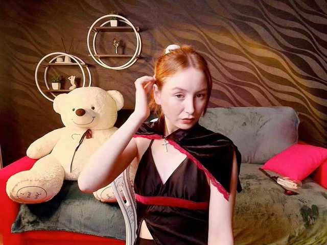 EvaHoward, en vivo ahora en BongaCams