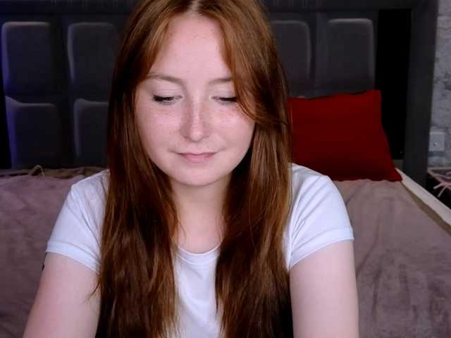 EvaHoward live webcam show