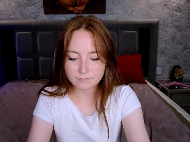 EvaHoward live webcam show