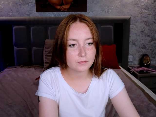 EvaHoward live webcam show