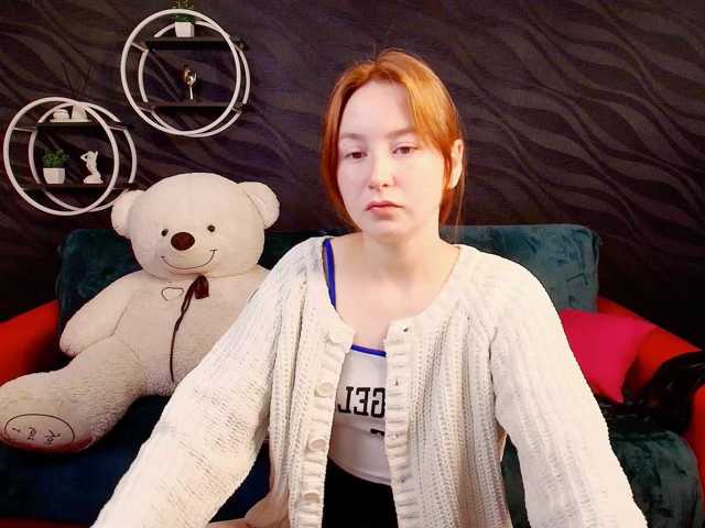 EvaHoward, live now on BongaCams