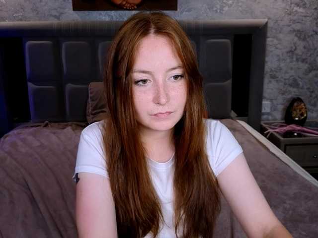 EvaHoward live webcam show
