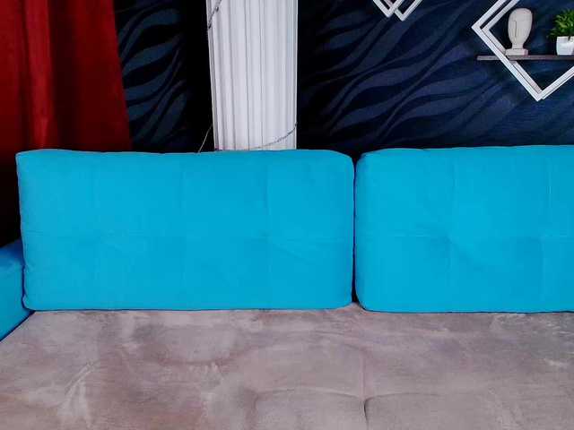 EvaHoward live cam on BongaCams