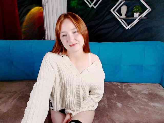 EvaHoward webcam