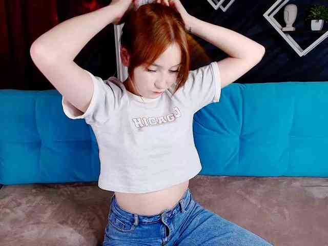 EvaHoward webcam