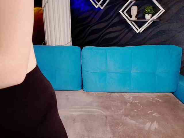 EvaHoward webcam