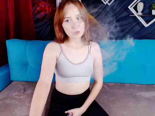 EvaHoward webcam