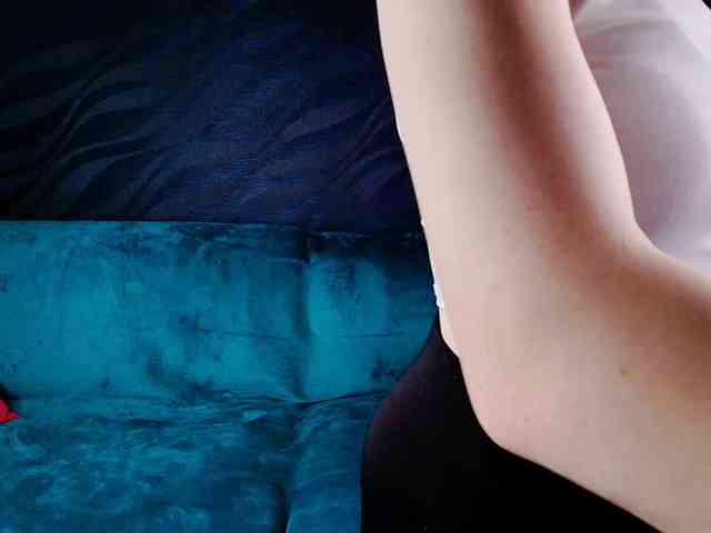 EvaHoward webcam