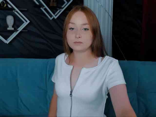 EvaHoward webcam