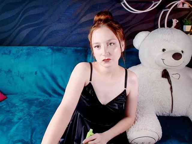 EvaHoward webcam