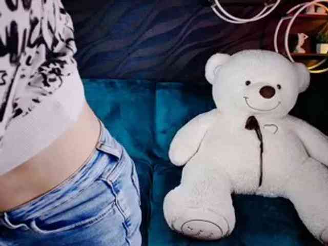 EvaHoward webcam