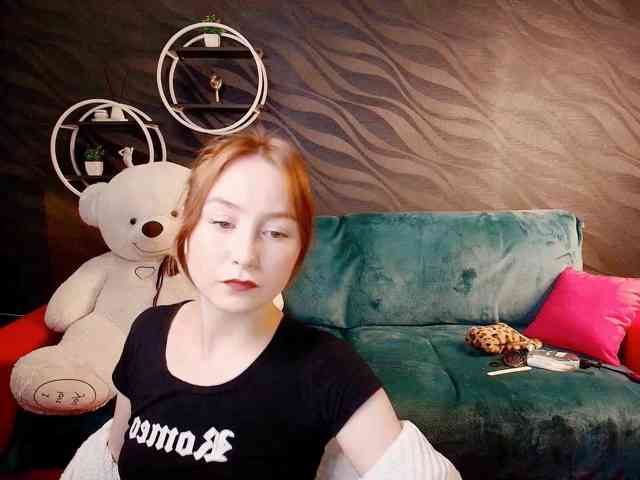 EvaHoward webcam