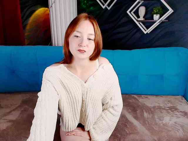 EvaHoward webcam