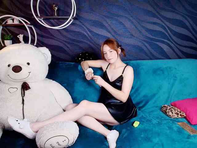 EvaHoward webcam