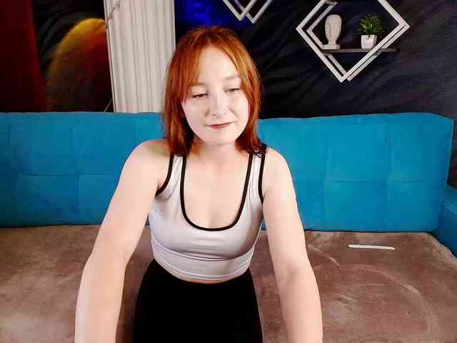 EvaHoward webcam