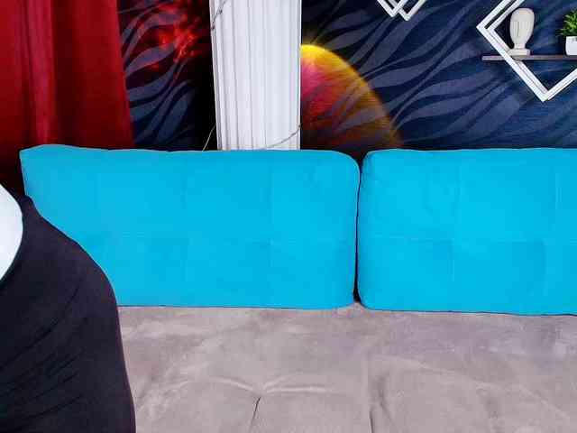 EvaHoward webcam