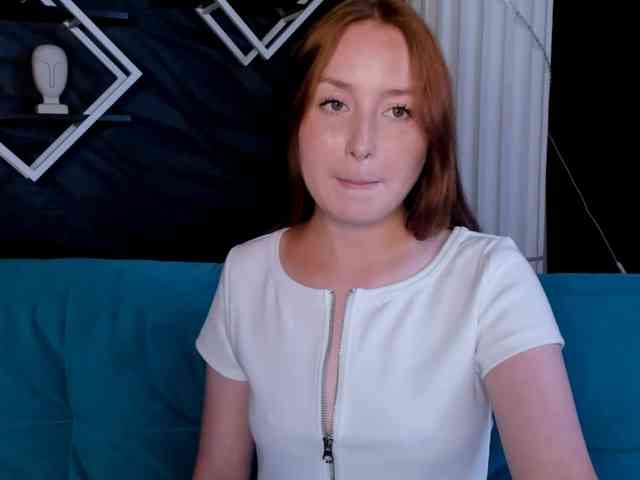 EvaHoward webcam