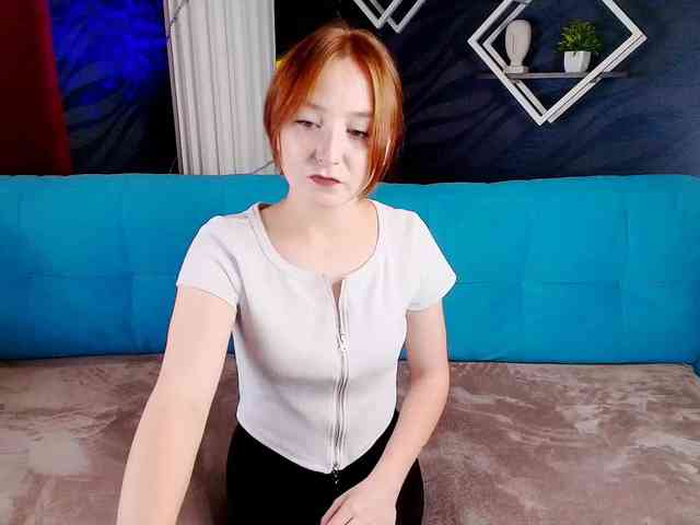 EvaHoward webcam